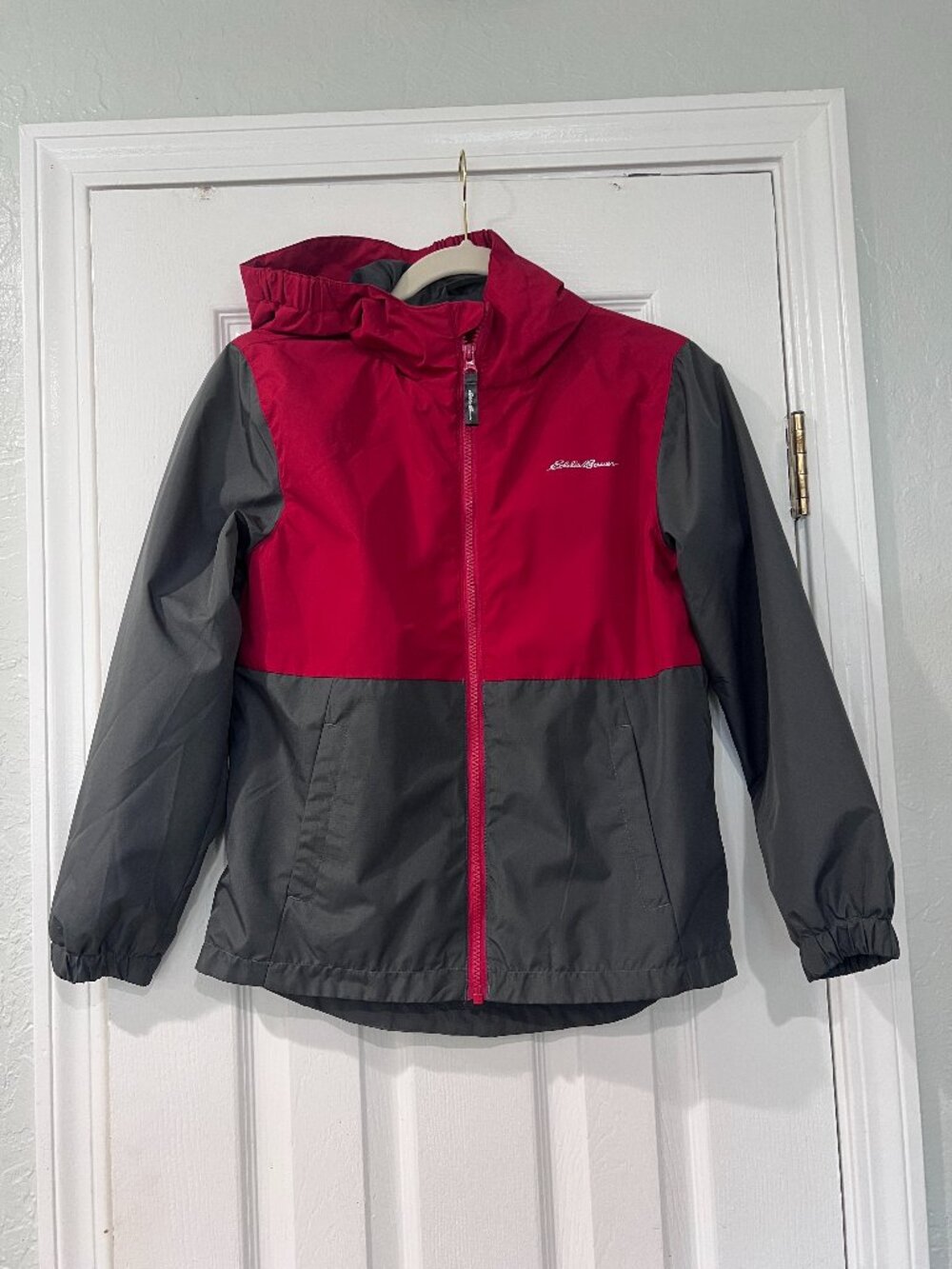 Boys Eddie Bauer Zip up rain jacket